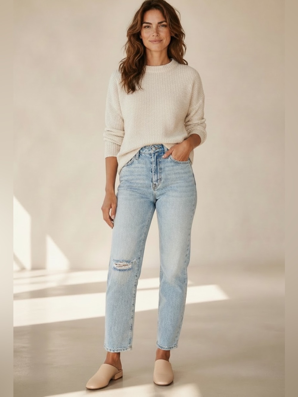 Current/Elliott Light Blue High-Rise Straight Leg Jeans with Knee Rip